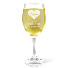 Mum In Heart Engraved Wine Glass